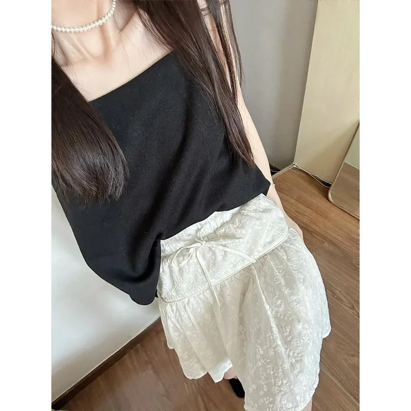 女性用ショートトップとミニホワイトレーススカートの2点セット - Summer Clothing Set For Girls のレビューと価格